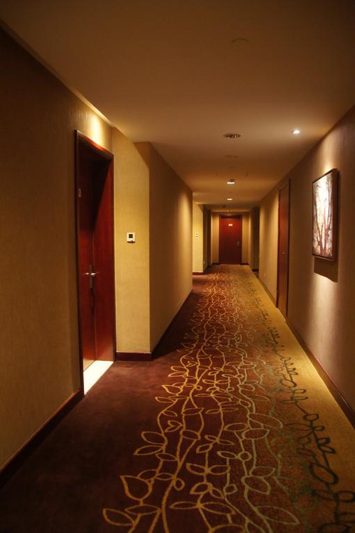 Kingswell Hotel Tongji Shanghai Bagian luar foto